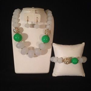 Necklace & Bracelet